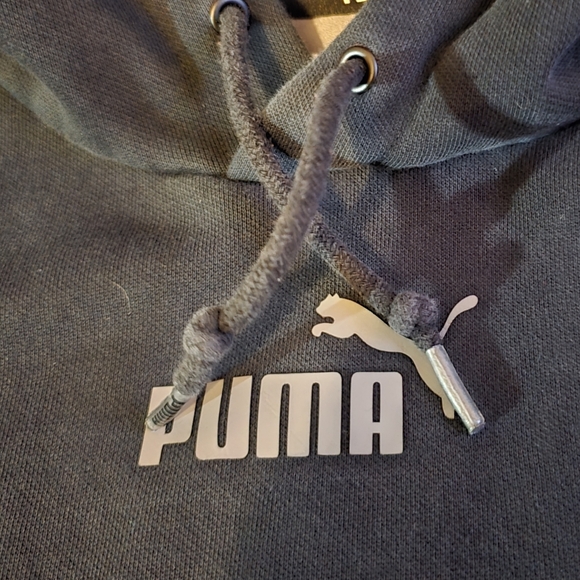 PUMA Hoodie - Picture 2 of 3